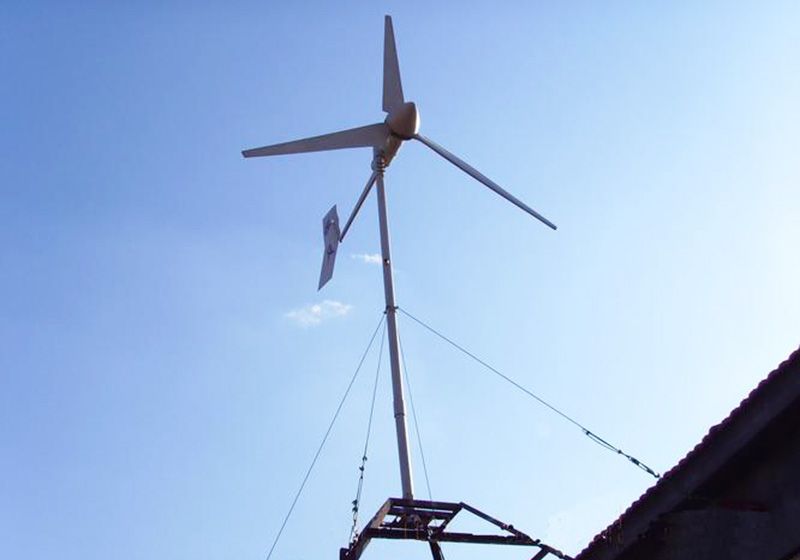 家用風(fēng)力發(fā)電機(jī)一天能發(fā)多少電？